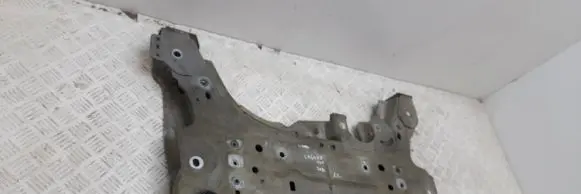 Renault Laguna III Front subframe