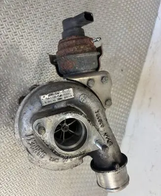 Honda CR-V Turbo 18900RFWG011M2 794786