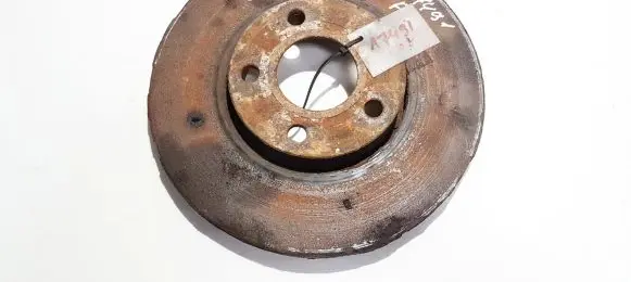 Audi A4 S4 B5 8D Front brake disc ventiliuojamas