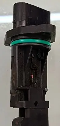 BMW 5 E39 Mass air flow meter 0280217533