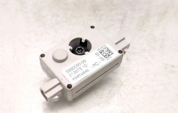 Mini One - Cooper Clubman R55 Aerial antenna amplifier 6990090