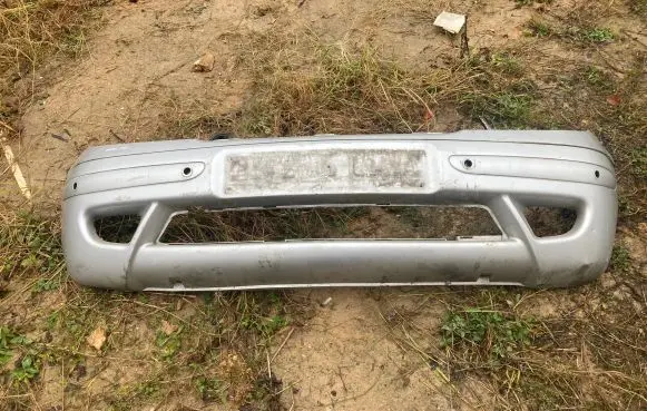 Mercedes-Benz Vaneo W414 Front bumper 4148851225 A4148851225