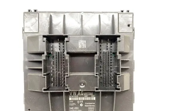 Volkswagen Golf VII Comfort/convenience module