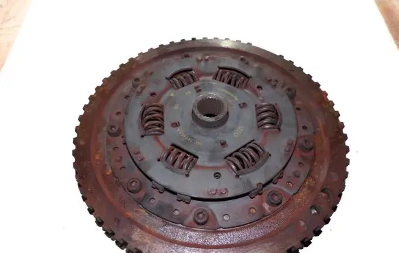 Audi A4 S4 B6 8E 8H Flywheel 06C141065A