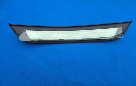 BMW 5 G30 G31 Rear sill trim cover 7381329