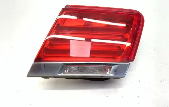BMW 7 F01 F02 F03 F04 Tailgate rear/tail lights 7182206