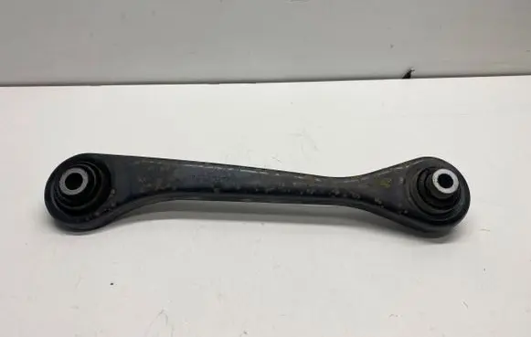 Volkswagen Golf V Rear control arm 1K0501529F