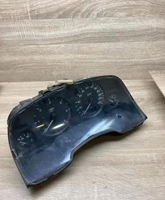 Opel Zafira A Speedometer (instrument cluster) 09228757EJ