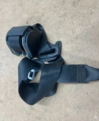 BMW 3 E46 Front seatbelt 72117126194 7126194