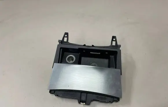 Mercedes-Benz C W204 Ashtray (front) A2046800179