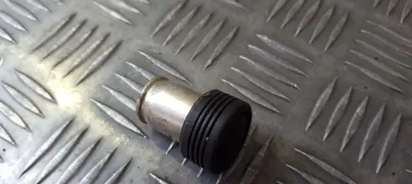 Peugeot 206 Cigarette lighter 