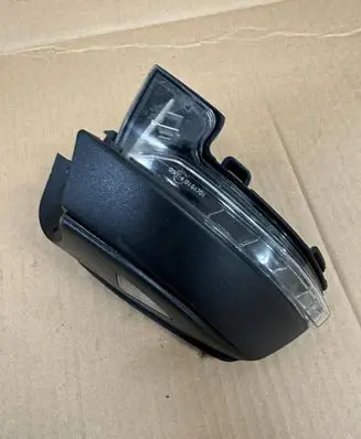 Skoda Octavia Mk3 (5E) Mirror indicator light 5E0949101