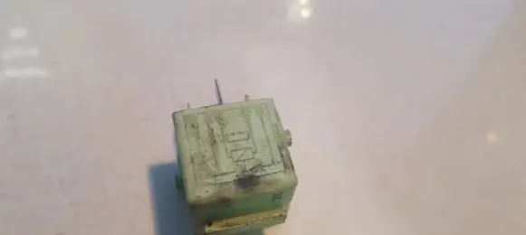 BMW 5 E39 Other relay 61368373700 61.368373700