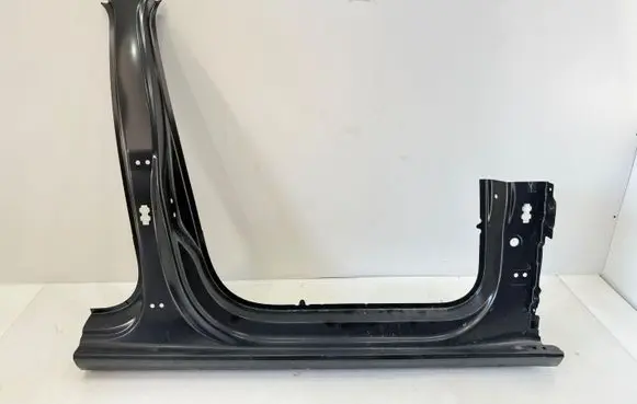 Audi A3 S3 8V Sill