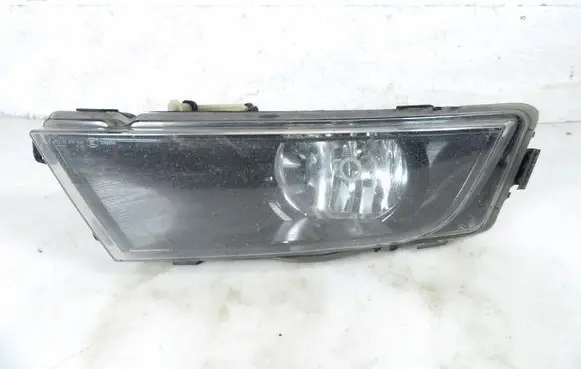 Skoda Octavia Mk3 (5E) Front fog light 5E0941699E