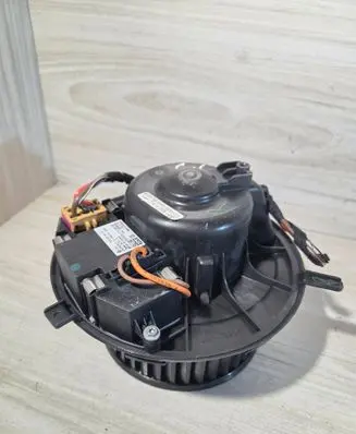 Volkswagen Golf VI Heater fan/blower 3C1820015L 3C0907521D CZ0160600865