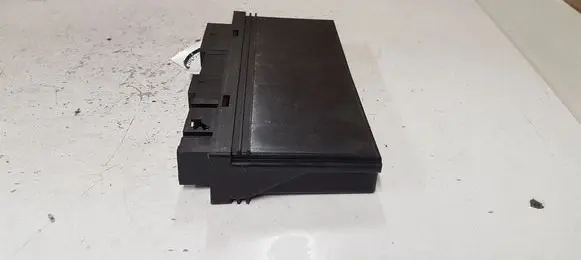 BMW 5 E60 E61 Comfort/convenience module 696901101 6969011 6135696901101