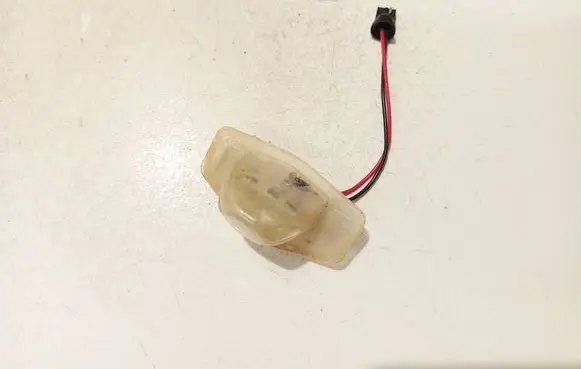 Honda Fit Number plate light e8l001318 l-001318