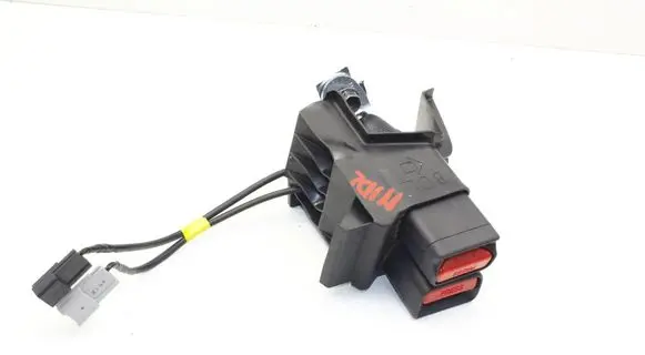 Toyota bZ4X Middle seatbelt buckle (rear) 