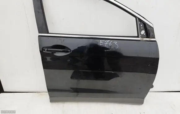 Honda CR-V Front door