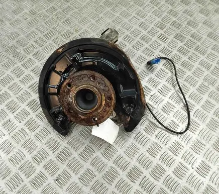 Mercedes-Benz A W176 Rear wheel hub A2463503641