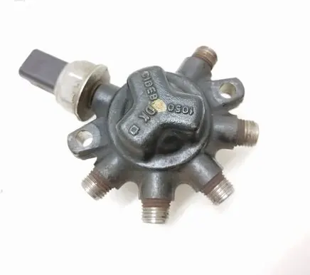 Ford S-MAX Fuel main line pipe 4M5Q9D280DB