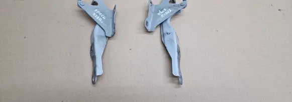 Mitsubishi Space Star Engine bonnet/hood hinges 
