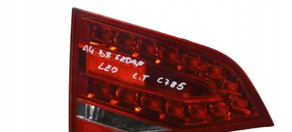 Audi A4 S4 B8 8K Tailgate rear/tail lights 8K5945093K