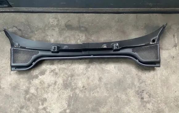 Skoda Scala Wiper trim 657819415657819416