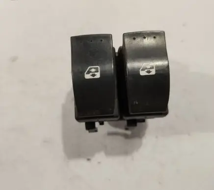 Renault Laguna II Electric window control switch 187262B