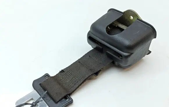 Jaguar XJS Rear seatbelt BAC4153 BAC41531