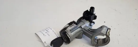 Toyota Corolla E120 E130 Ignition lock 45020024