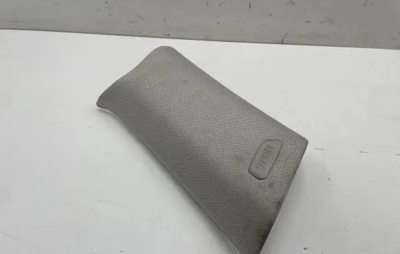 BMW 5 G30 G31 (C) pillar trim 7385487