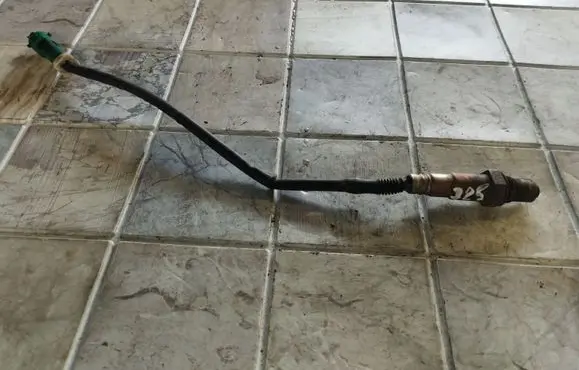 Ford Focus C-MAX Lambda probe sensor CF33G 683211