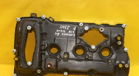 Rocker cam cover