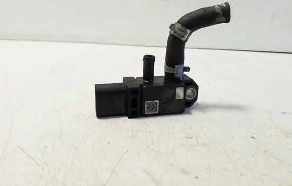 Audi A1 Exhaust gas pressure sensor 04L906051