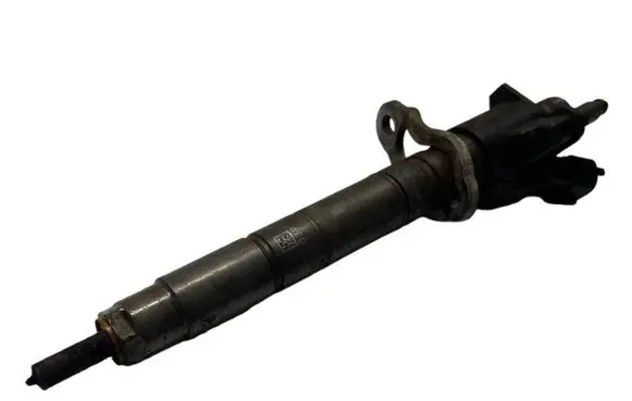 Volvo V40 Fuel injector 31303238 2331 120511