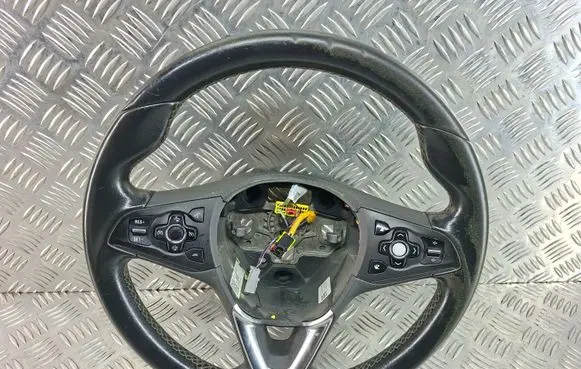 Opel Astra K Steering wheel 39018002
