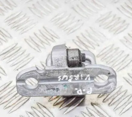 Land Rover Range Rover Evoque L538 Front door upper hinge BJ32228A