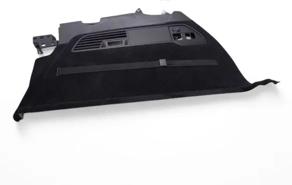 Volkswagen Touareg II Trunk/boot side trim panel 7P6867038D 7P6863820B 7P6867038