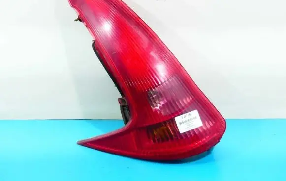 Peugeot 206 Rear/tail lights IMPRK1167754