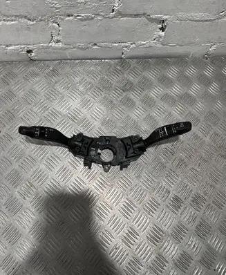 Hyundai Tucson TL Wiper turn signal indicator stalk/switch 93403D7960