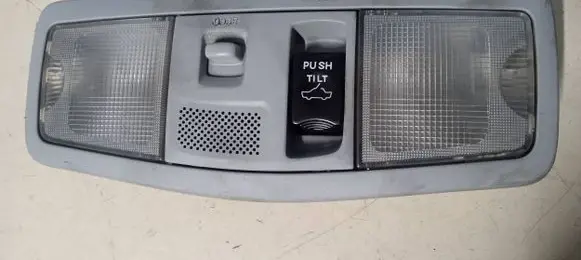 Mitsubishi Outlander Front seat light 8401A009ZZ