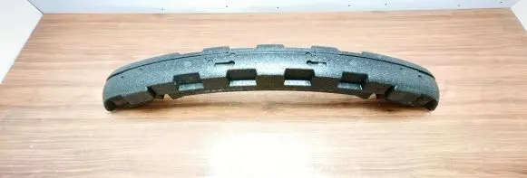 Front bumper foam support bar