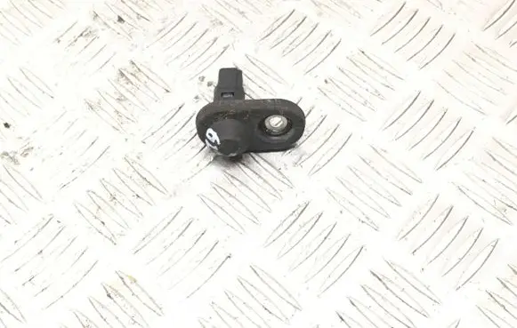 Toyota Land Cruiser (J120) Other engine bay part