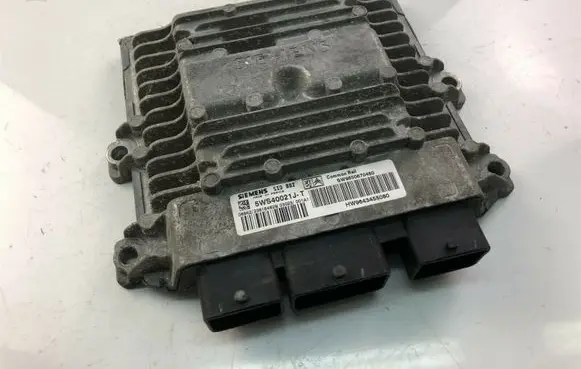 Citroen C3 Other control units/modules 9650670480 K568