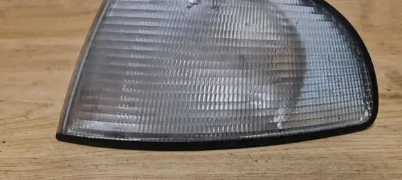 Audi A4 S4 B5 8D Front fender indicator light 6R01490