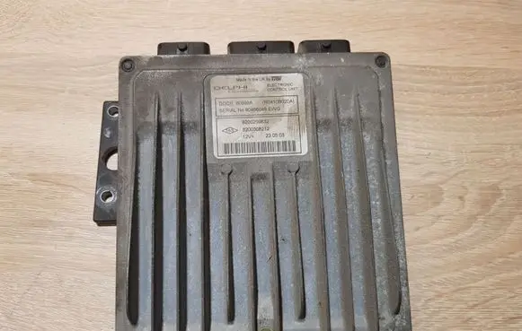 Renault Scenic II - Grand scenic II Engine control unit/module 8200259832 8200308212