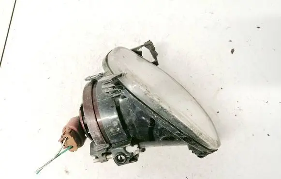 Toyota Avensis T250 Front fog light 8121005060 81210-05060
