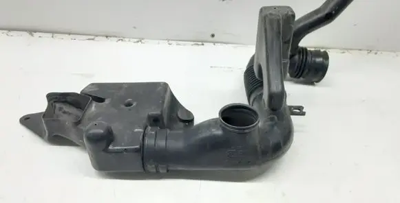 Subaru Forester SF Air intake duct part
